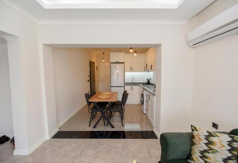 Пансион Duygu Apart Spellbinding Sea Views