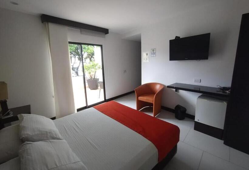 בית מלון כפרי Puerta De San Antonio