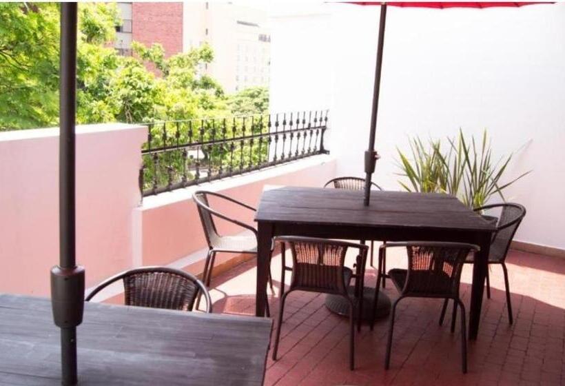 בית מלון כפרי Puerta De San Antonio