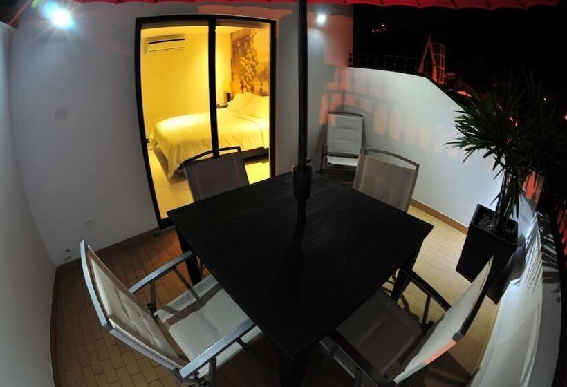 בית מלון כפרי Puerta De San Antonio