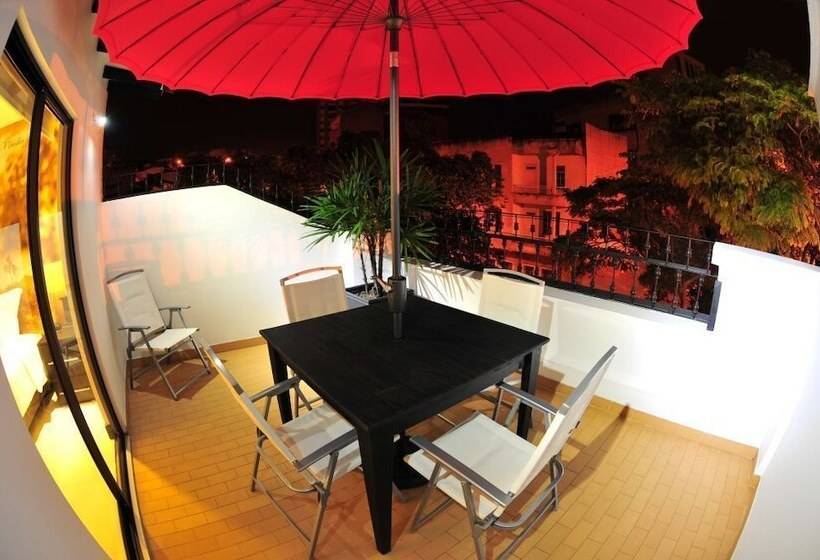 בית מלון כפרי Puerta De San Antonio