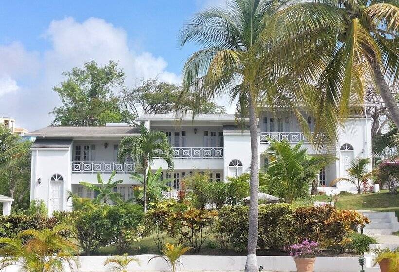 Dickenson Bay Cottages