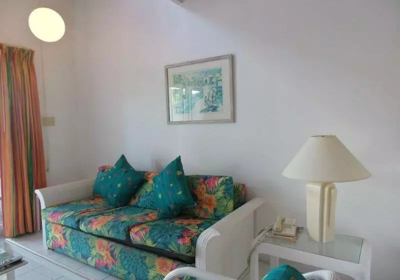 Dickenson Bay Cottages