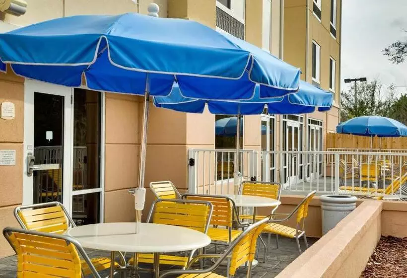 Fairfield Inn & Suites Lake City