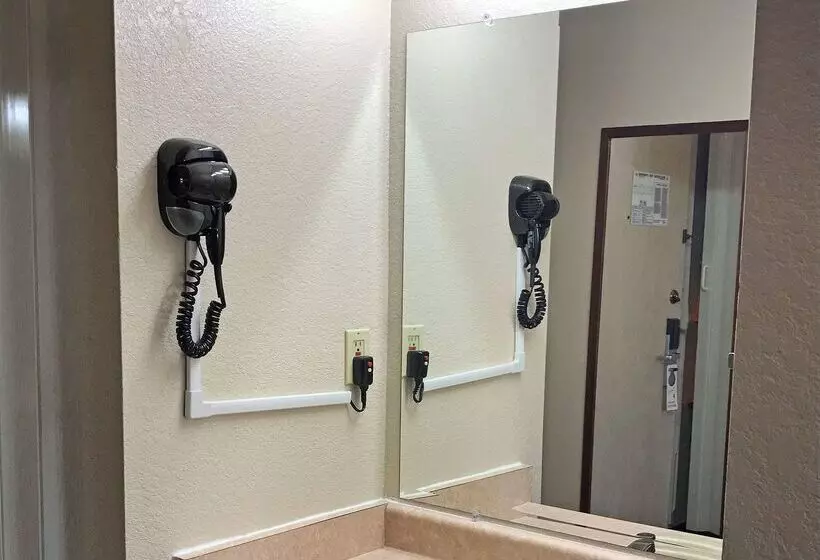 酒店 Americas Best Value Inn Lynnwood