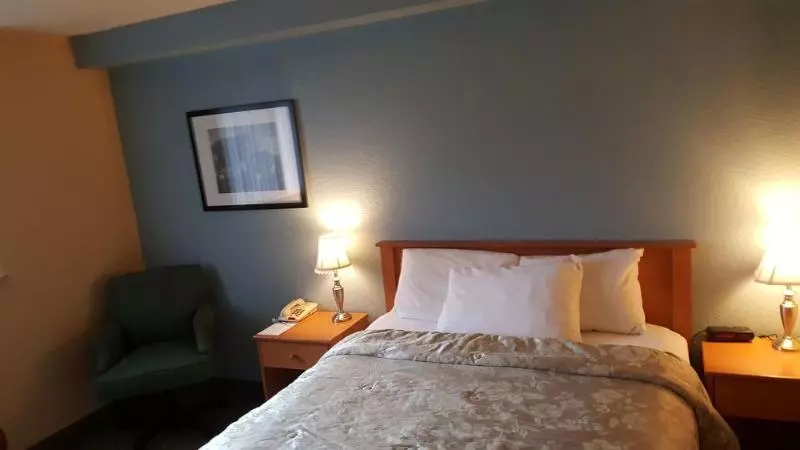 酒店 Americas Best Value Inn Lynnwood