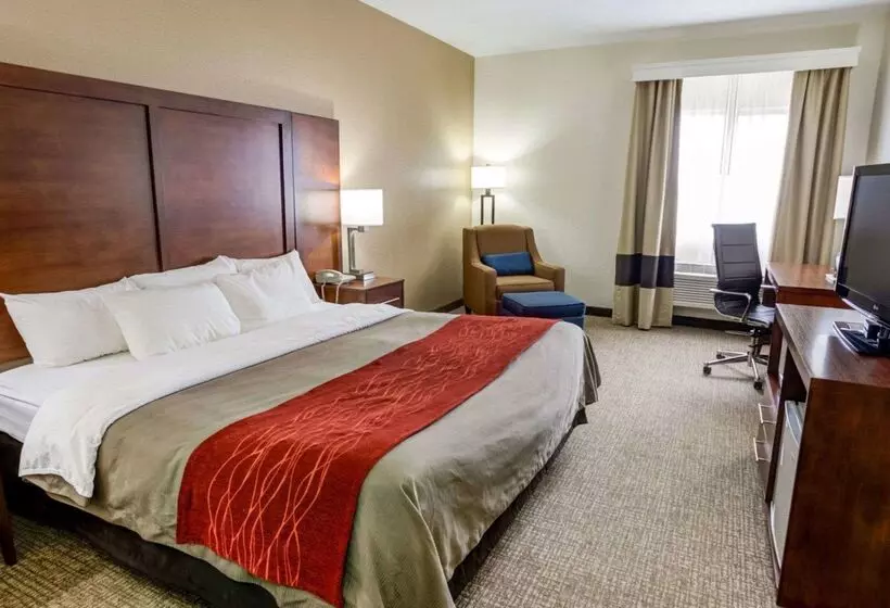 Отель Comfort Inn Kearney  Liberty