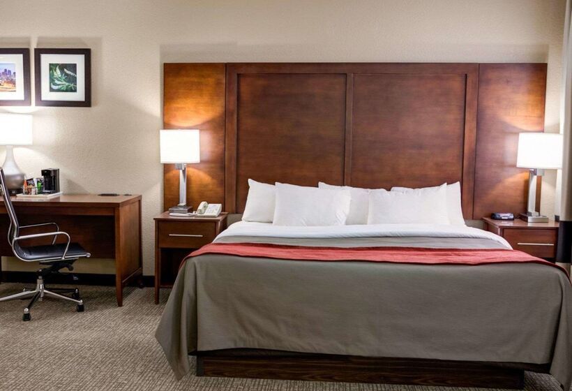 ホテル Comfort Inn Kearney  Liberty