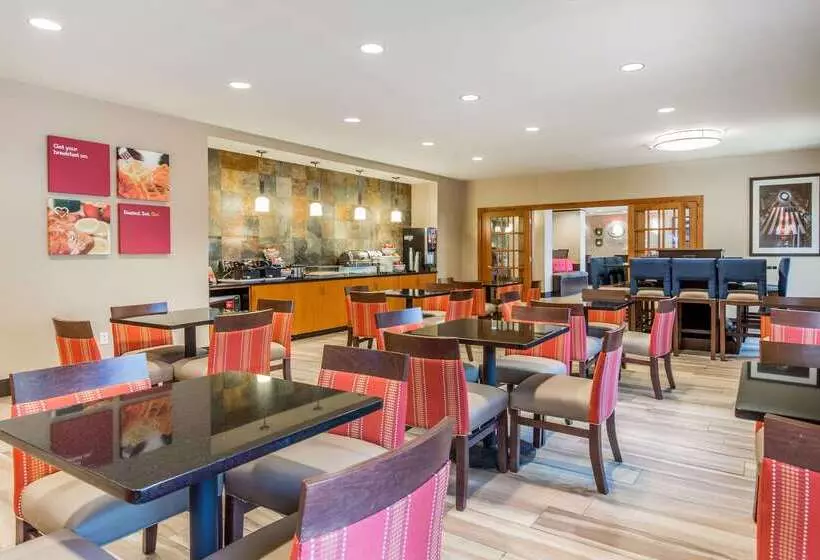 酒店 Comfort Suites