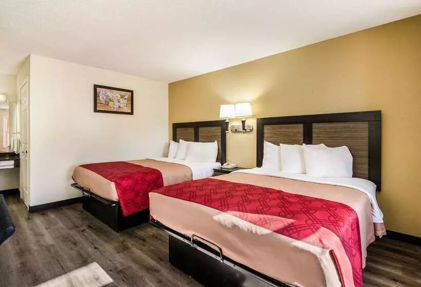 ホテル Econo Lodge Glade Springs I 81
