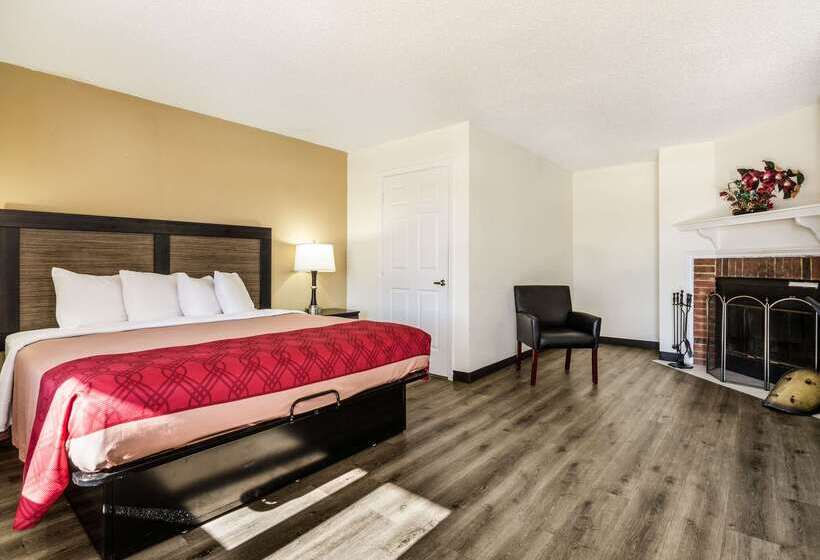 호텔 Econo Lodge Glade Springs I 81