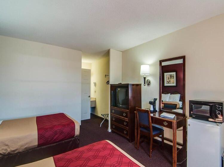 호텔 Econo Lodge Glade Springs I 81