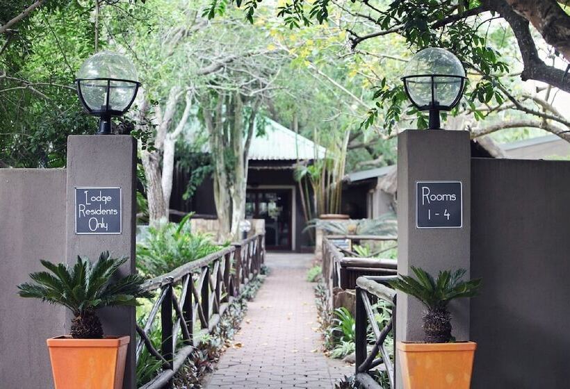 ホテル Emdoneni Lodge