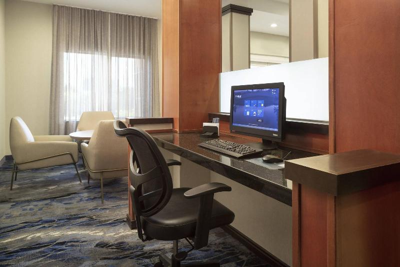 فندق Fairfield Inn & Suites By Marriott Selma Kingsburg