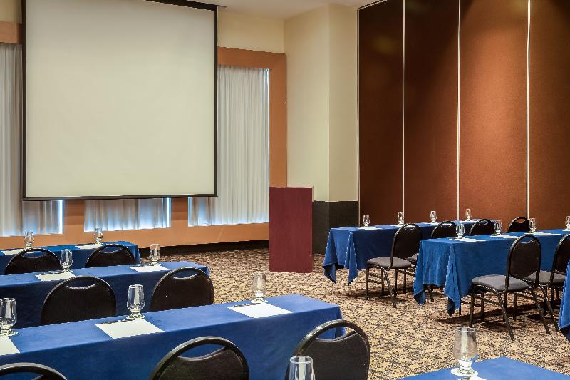 فندق Fiesta Inn Cancun Las Americas