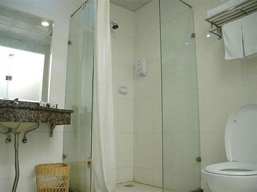 בית מלון כפרי GreenTree Inn Changsha Yuanjialing