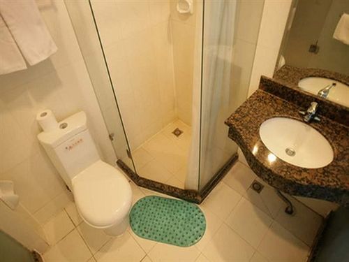 בית מלון כפרי GreenTree Inn Changsha Yuanjialing