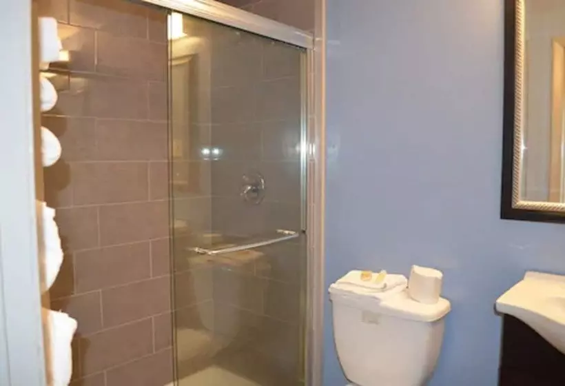 酒店 Hyannis Host Inn