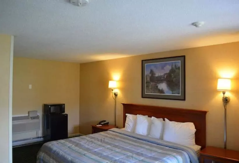 酒店 Hyannis Host Inn