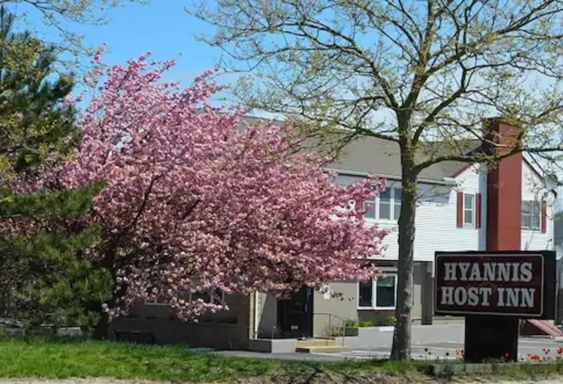 酒店 Hyannis Host Inn