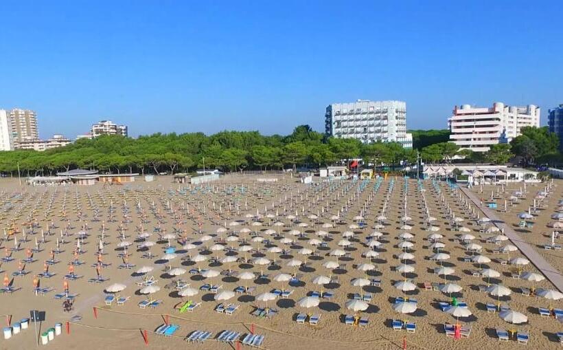 ホテル International Beach