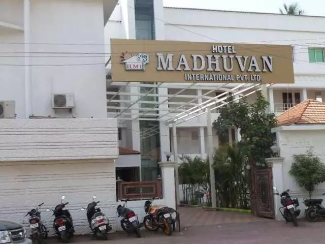 酒店 Madhuvan International By Amoghraj