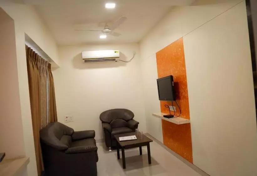 酒店 Madhuvan International By Amoghraj