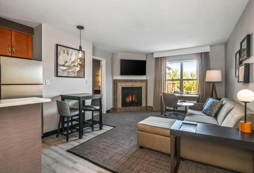 酒店 Residence Inn Phoenix Glendale Sports & Entertainment District