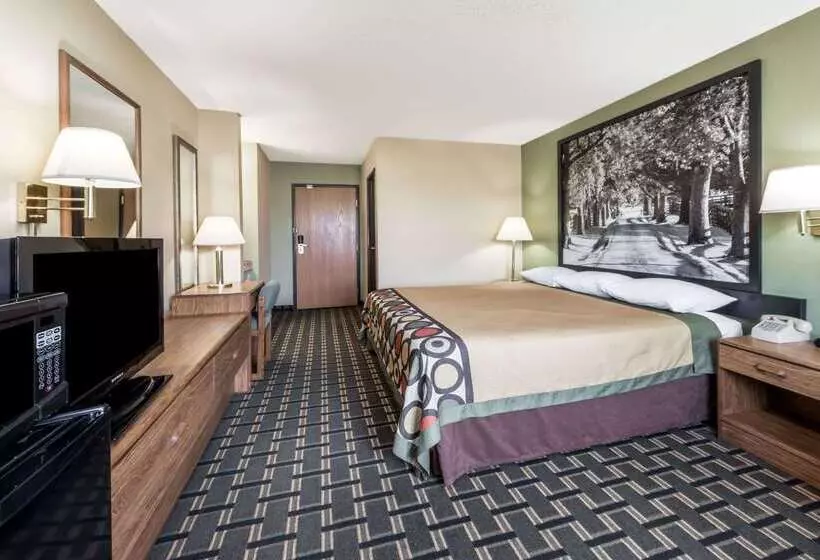 Отель Super 8 By Wyndham Greenville