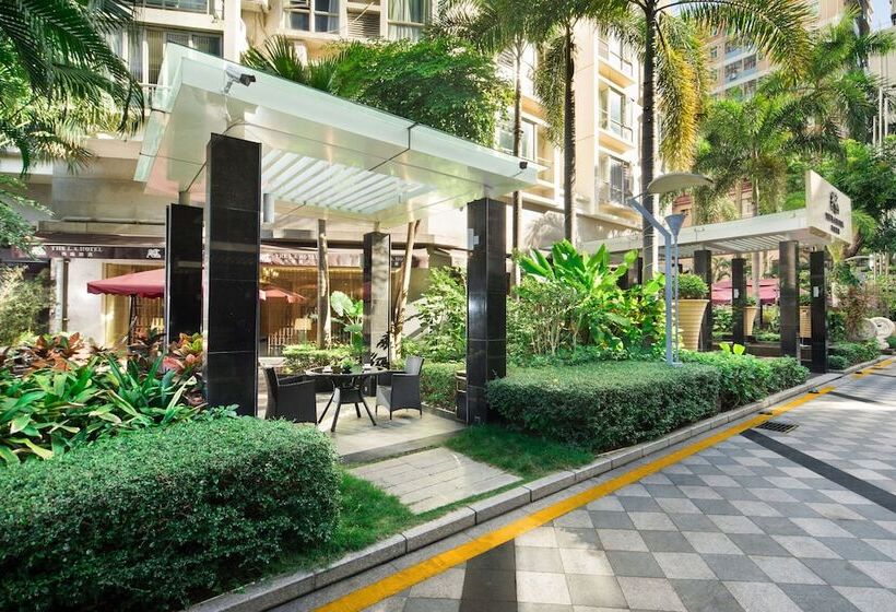 The La Hotel 新世界伟瑞酒店