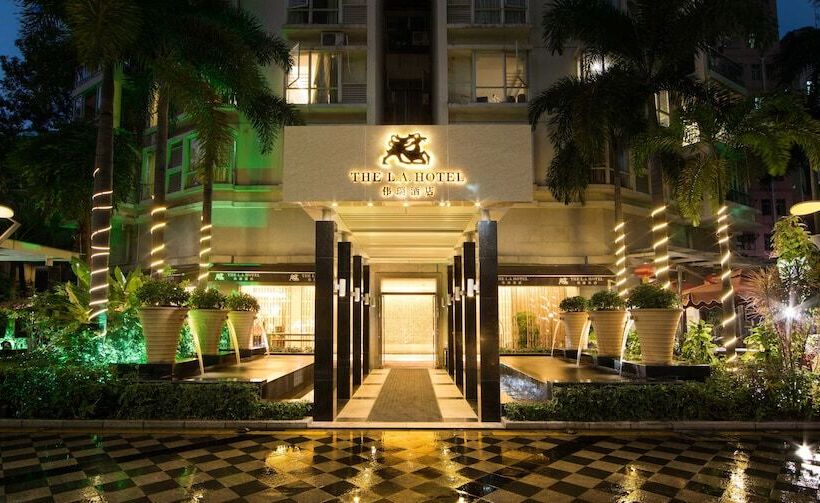 The La Hotel 新世界伟瑞酒店