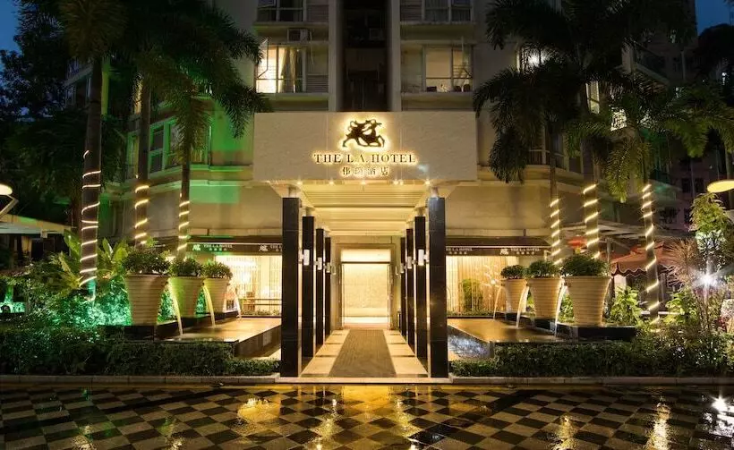 The La Hotel 新世界伟瑞酒店