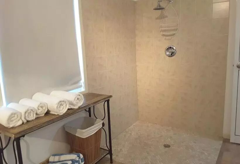 Yepton Estate Cottages