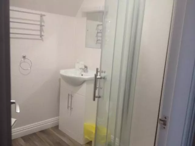 تختخواب و صبحانه Bronte House