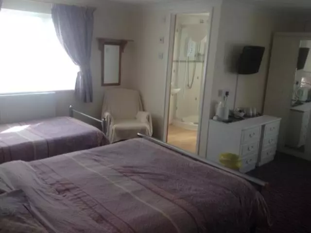 تختخواب و صبحانه Bronte House