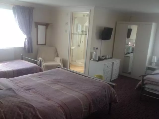 تختخواب و صبحانه Bronte House