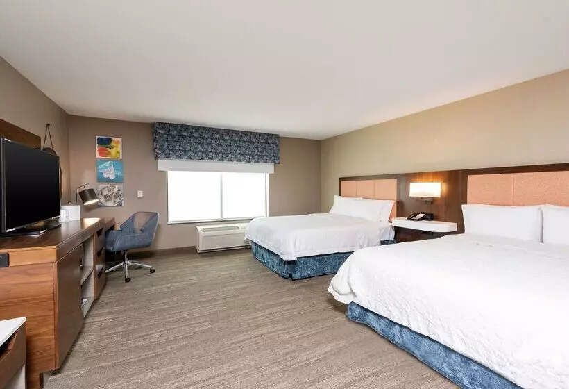 Hampton Inn & Suites Marshalltown