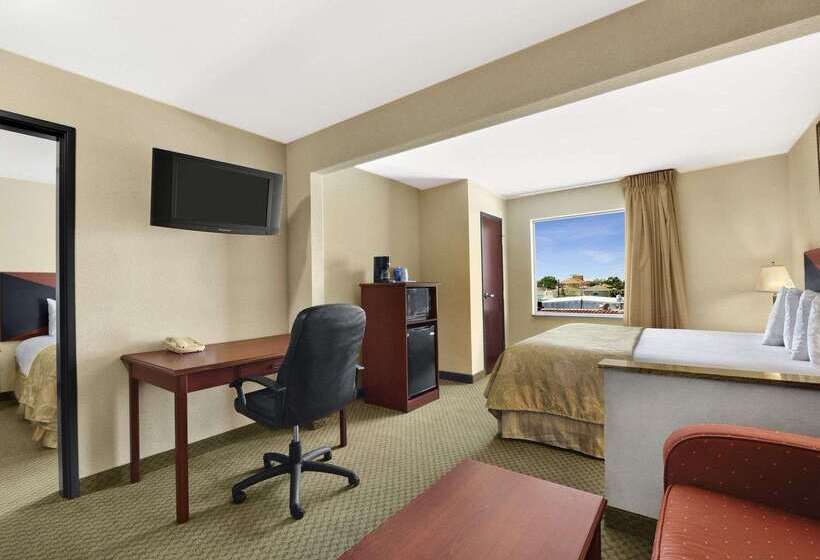 酒店 Baymont By Wyndham Marrero