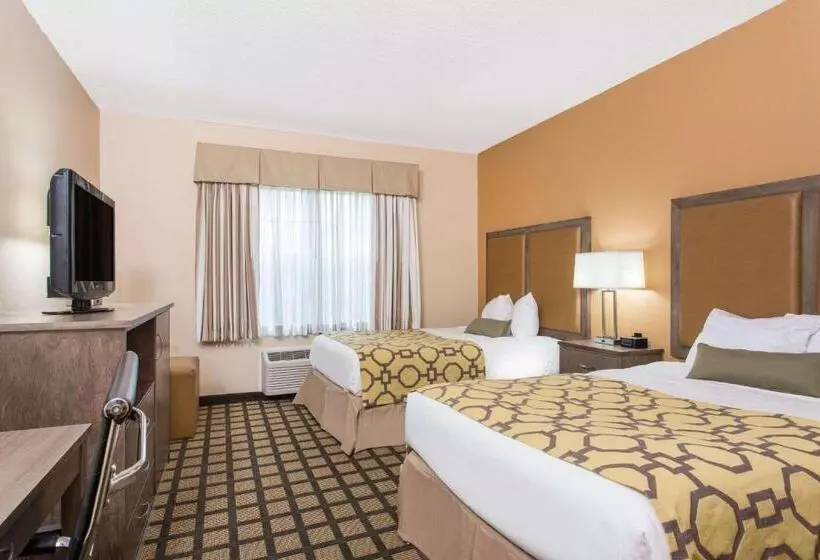 Отель Baymont By Wyndham Plymouth