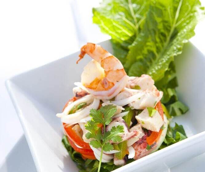 هتل Casa Bonita Tropical Lodge