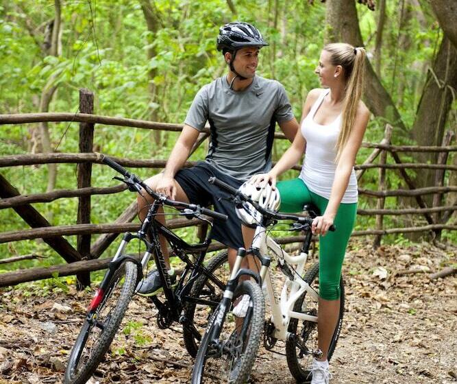 هتل Casa Bonita Tropical Lodge