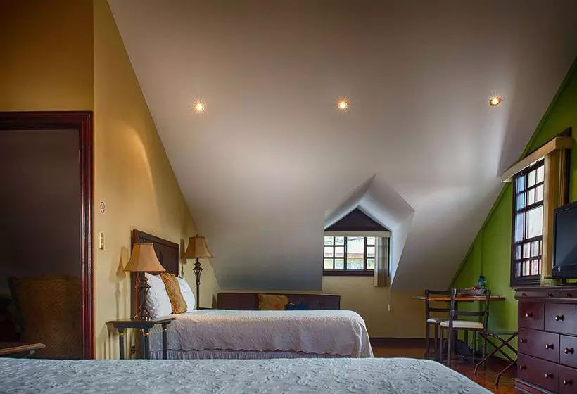 Отель Casa Isabella Costa Rica