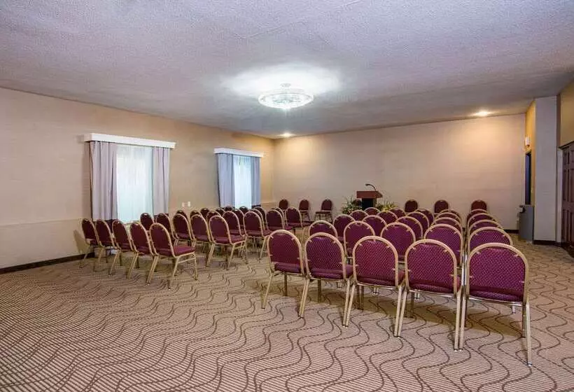 호텔 Comfort Inn Naugatuck Shelton, Ct