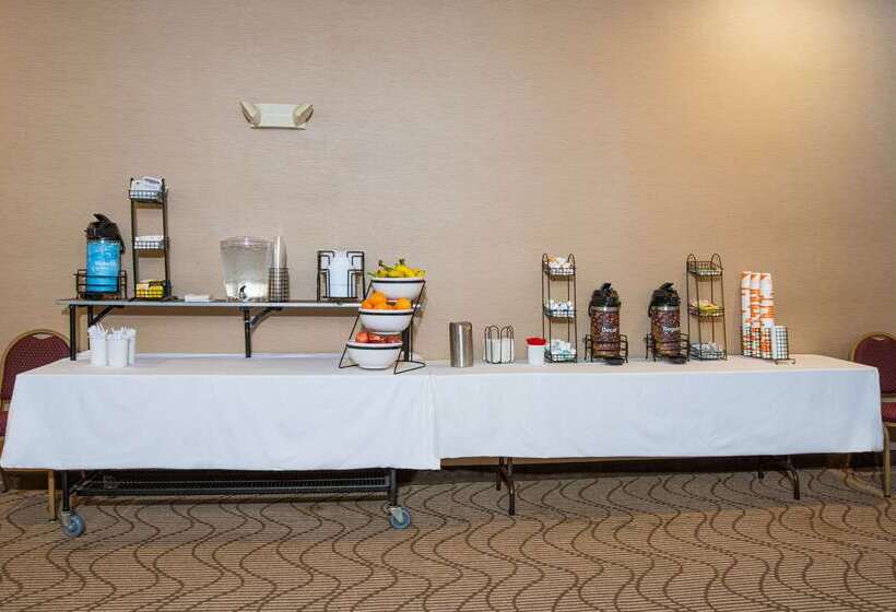 فندق Comfort Inn Naugatuck Shelton, Ct