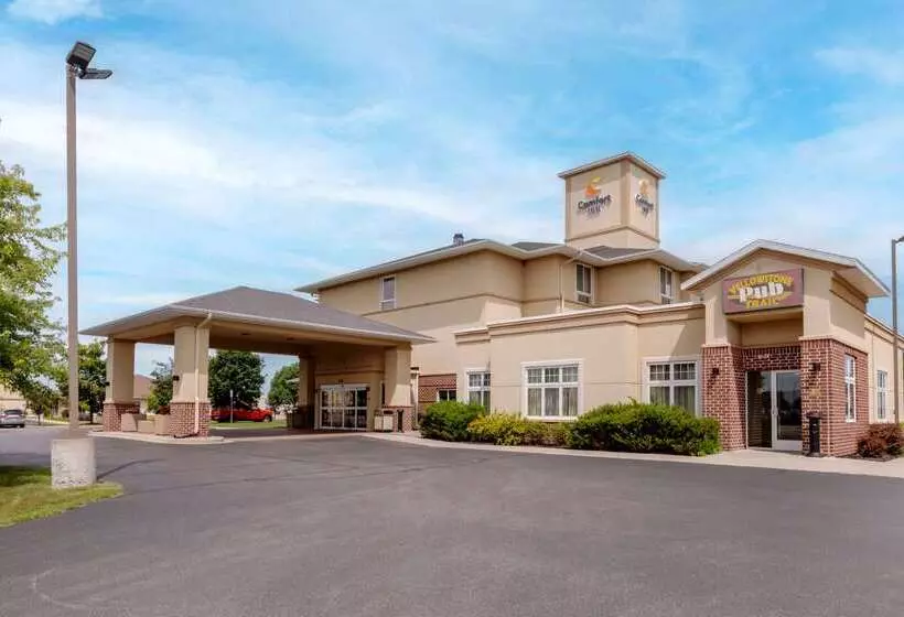 Отель Comfort Inn Ploverstevens Point