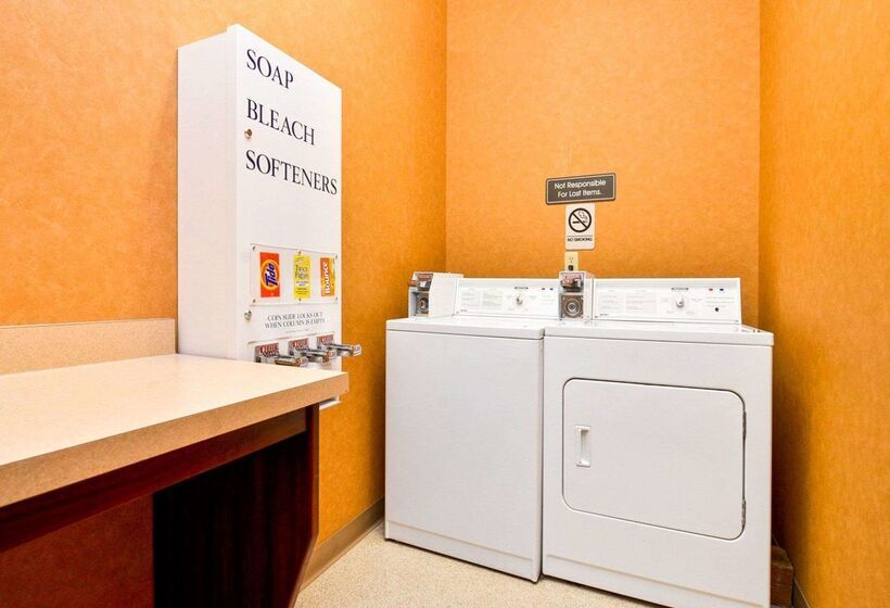 Отель Comfort Suites Redmond Airport