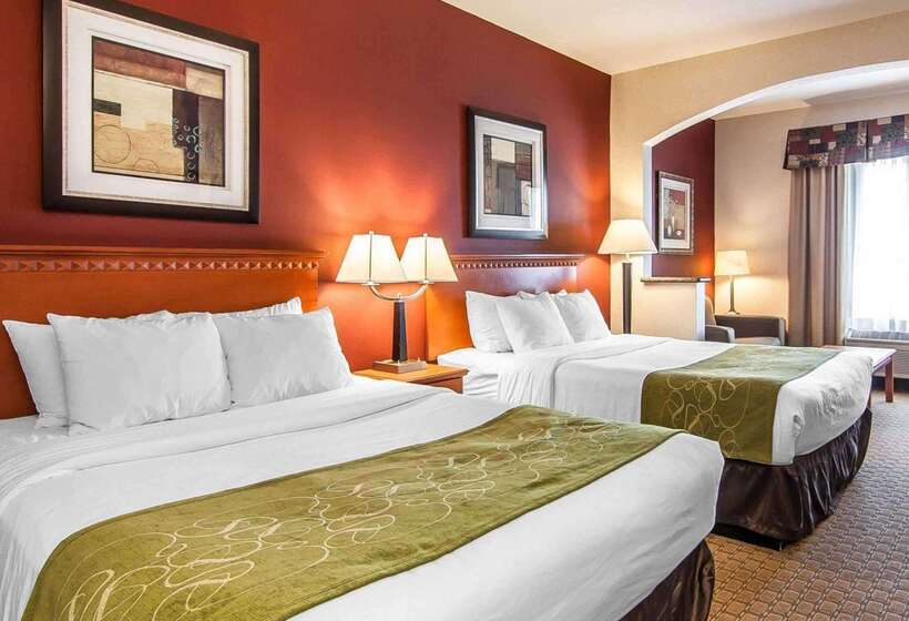 Отель Comfort Suites Redmond Airport