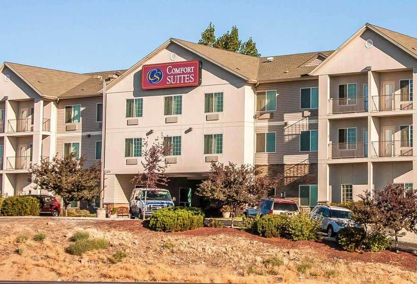 Отель Comfort Suites Redmond Airport