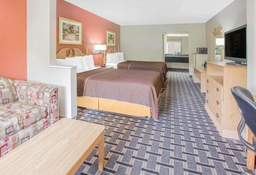 فندق Days Inn & Suites By Wyndham Pine Bluff