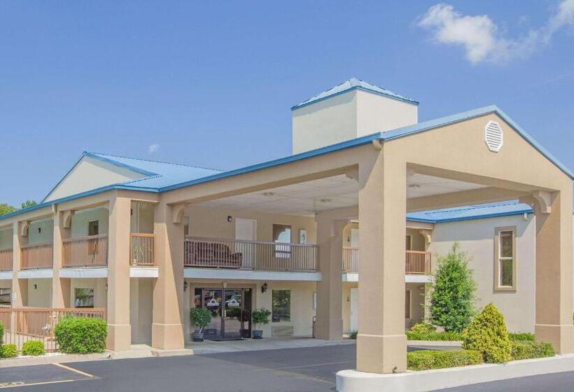 فندق Days Inn & Suites By Wyndham Pine Bluff